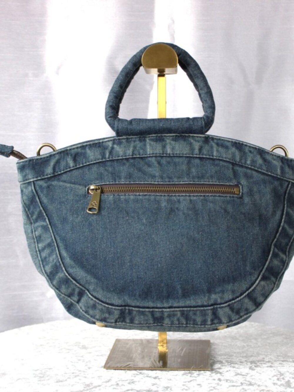 Patricia Nash Denim Woven Satchel NWOT w/ Strap + Authenticity Card - Picture 3 of 12
